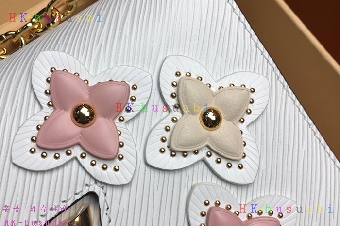 �ڹ̷��ޡ� ���̺��� Ʈ����Ʈ  M53762