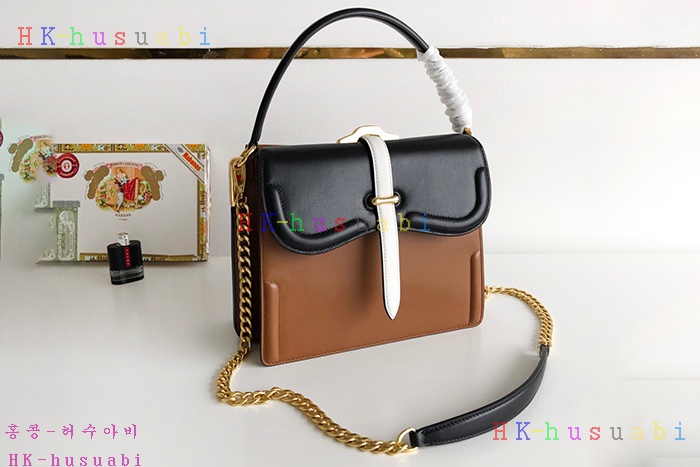 �ڹ̷��ޡ� ����� �� ��Ʈ�� P 1BN004-6