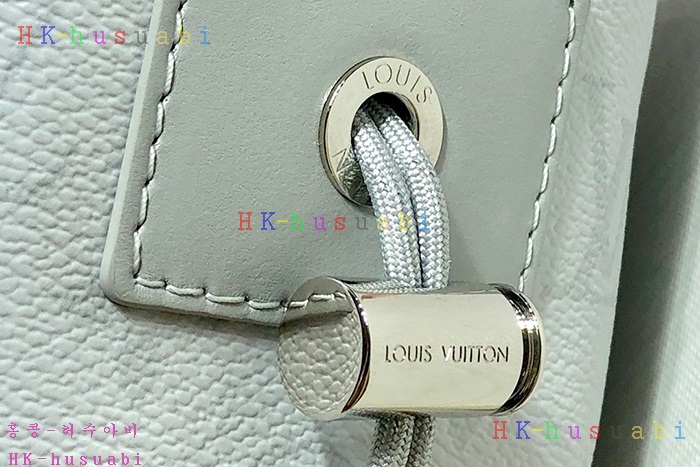 �ڹ̷��ޡ� ���̺��� ��ũ ����� M44631(2�÷� )