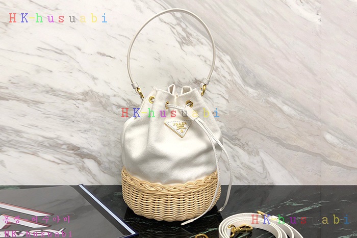 �ڹ̷��ޡ� ����� ��Ŀ �� ĵ���� ��� �� P 1BH115