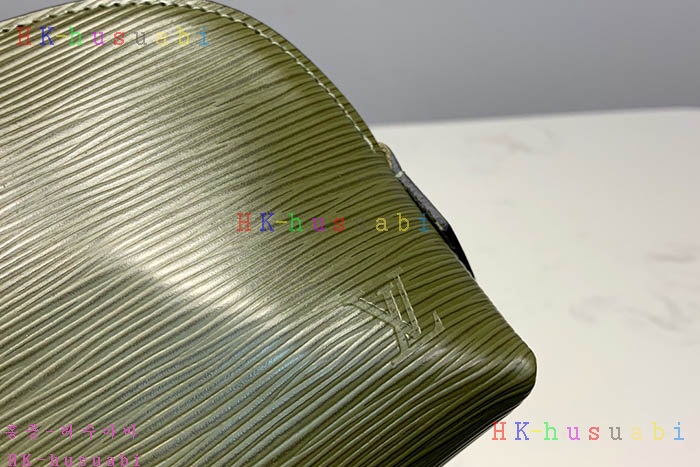 NEW ���̺��� �ڽ���ƽ �Ŀ�ġ M41348 (2�÷�)