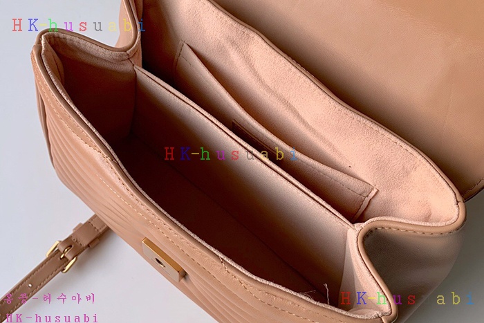�ڹ̷��ޡڷ��̺��� �� ���̺� ž�ڵ�� M53932