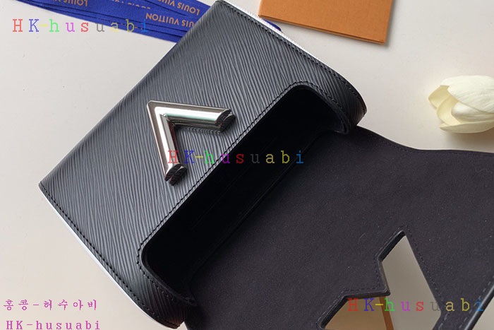 �ڹ̷��ޡ� ���̺��� Ʈ����Ʈ  M55411