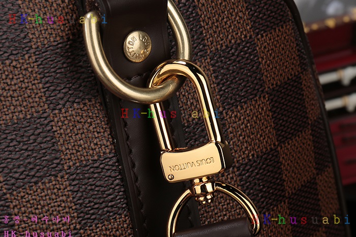 �ڹ̷��ޡ� ���̺��� �ٹ̿� ���ǵ�  N41368