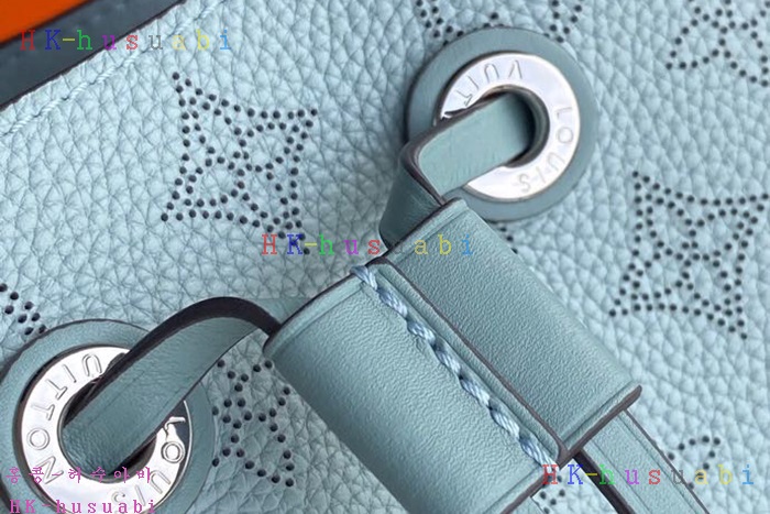 �ڹ̷��ޡ� ���̺��� ������  M55906