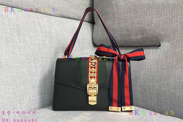 �ڹ̷��ޡ� ���� �Ǻ� ���� ����� GU421882-2