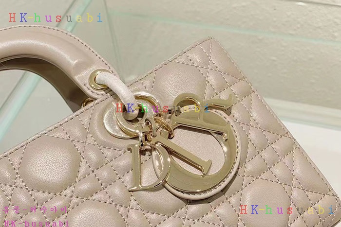 �ڹ̷��ޡڵ�� ���̵� �� ���̹� M0540