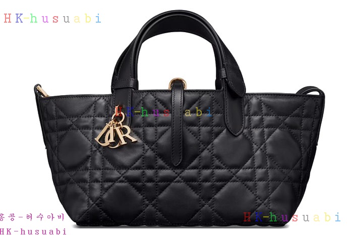 �ڹ̷��ޡڵ�� ������ ���� �� M2822